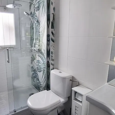 Les De La Bastide Апартаменти